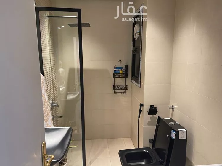 شقة للإيجار في شارع محمد بن سعد بن زيد, حي النزهة, مدينة الرياض, منطقة الرياض صورة 5