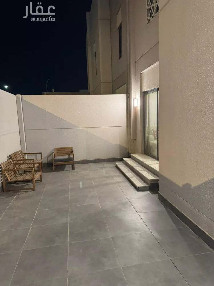فيلا للإيجار في شارع إبراهيم الوزان, حي مطار الملك خالد الدولي, مدينة الرياض, منطقة الرياض صورة 4