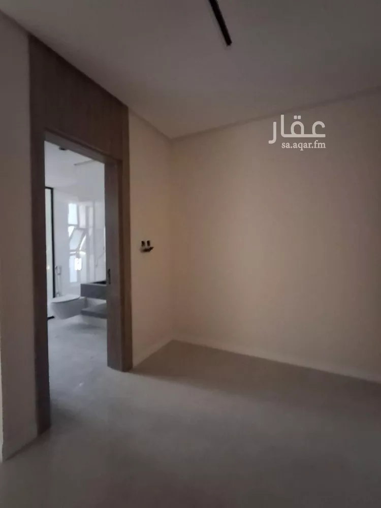 فيلا للبيع في شارع عبدالله بن الزبير, حي العريجاء الغربي, مدينة الرياض, منطقة الرياض صورة 4