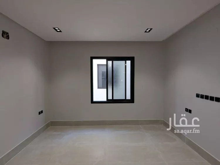 فيلا للبيع في شارع عباس الجوهري, حي عكاظ, مدينة الرياض, منطقة الرياض صورة 4