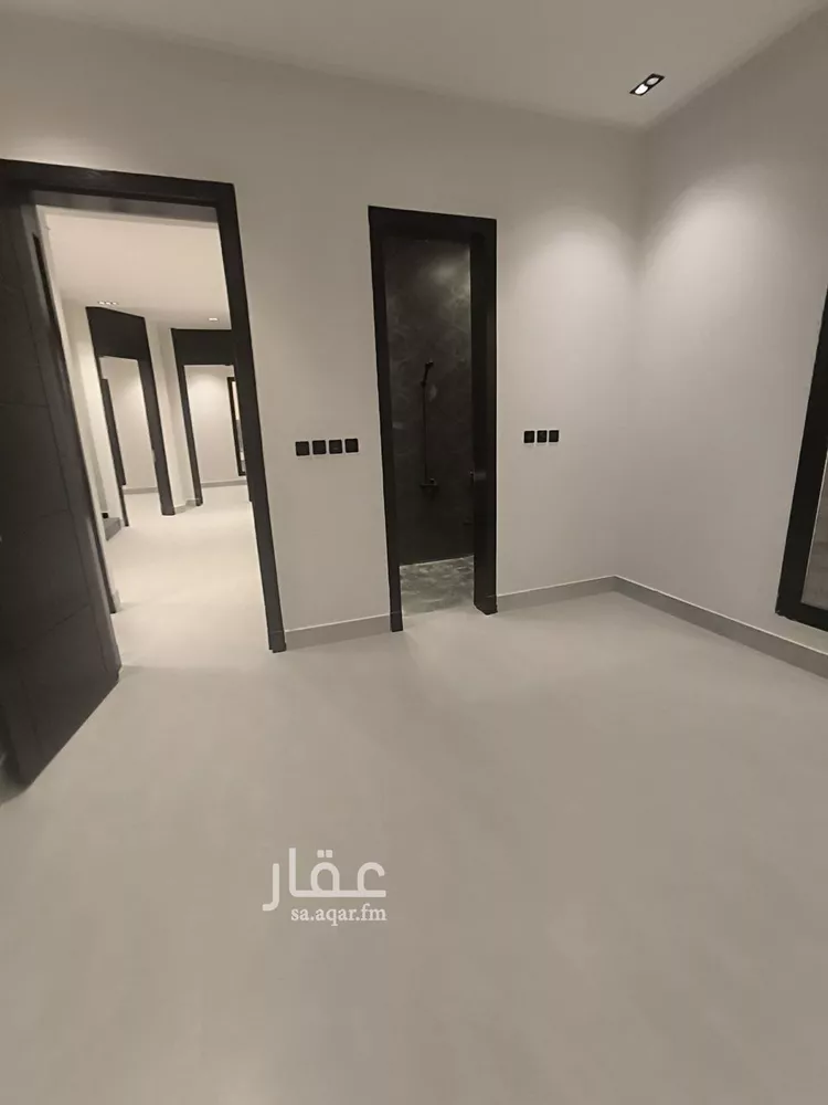 فيلا للبيع في شارع المطاوي, حي العريجاء الغربي, مدينة الرياض, منطقة الرياض صورة 5