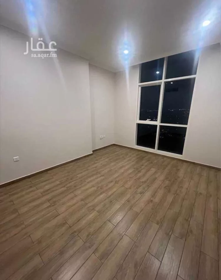شقة للإيجار في شارع طريق الملك سعود, حي الدوحة الجنوبية, مدينة الظهران, المنطقة الشرقية صورة 3