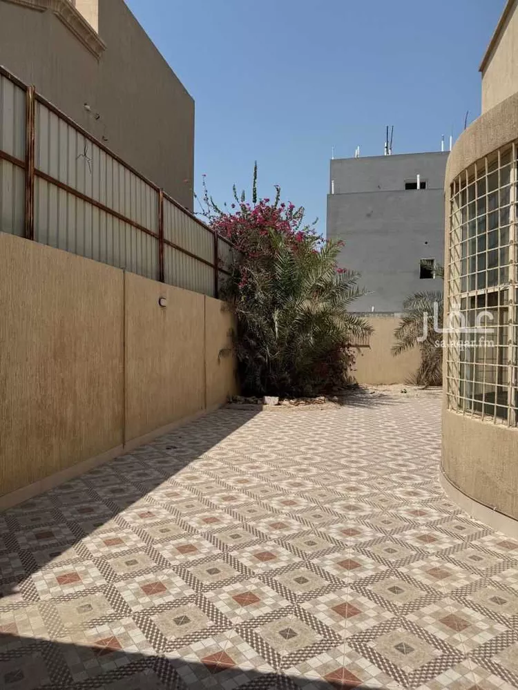 عمارة للبيع في شارع الندوة ، حي النزهة ، الدمام ، الدمام صورة 3