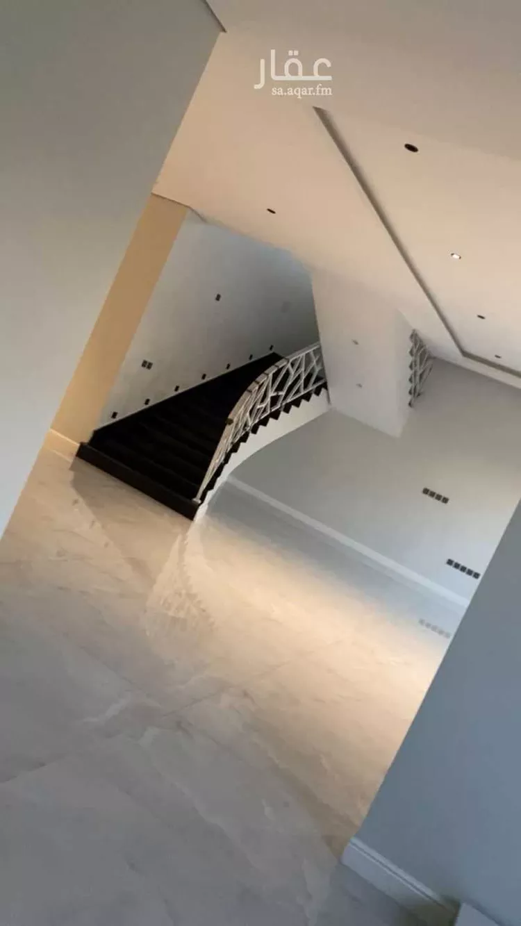 فيلا للبيع في شارع عبدالرحمن الجوهري, حي المهدية, مدينة الرياض, منطقة الرياض 7