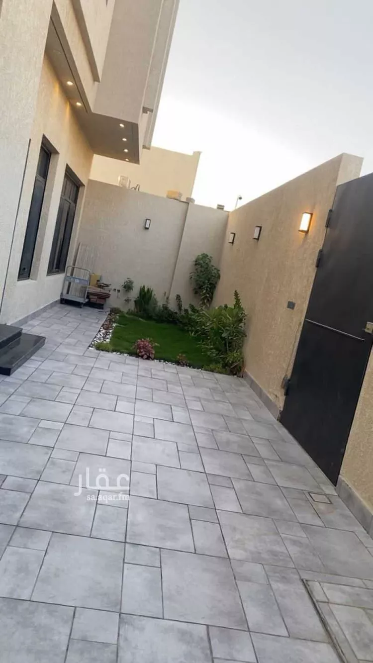 فيلا للبيع في شارع عبدالرحمن الجوهري, حي المهدية, مدينة الرياض, منطقة الرياض 6