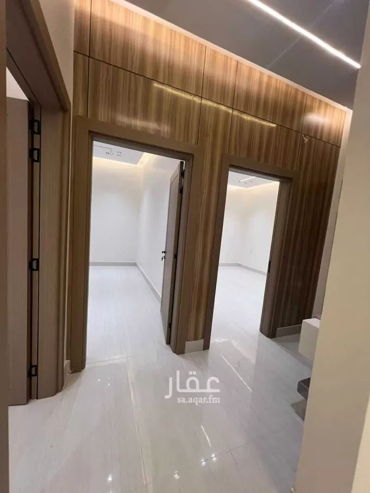 دور للبيع في شارع عمر ابن حبيب, حي الجنادرية, مدينة الرياض, منطقة الرياض صورة 3