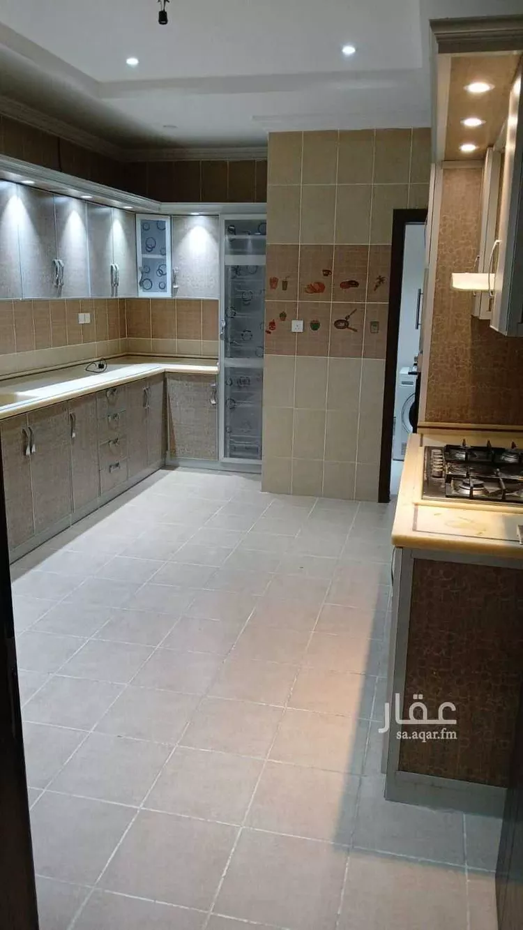 شقة للإيجار في شارع يحيى بن اسحاق, حي الصفاء, مدينة جدة, منطقة مكة المكرمة صورة 3