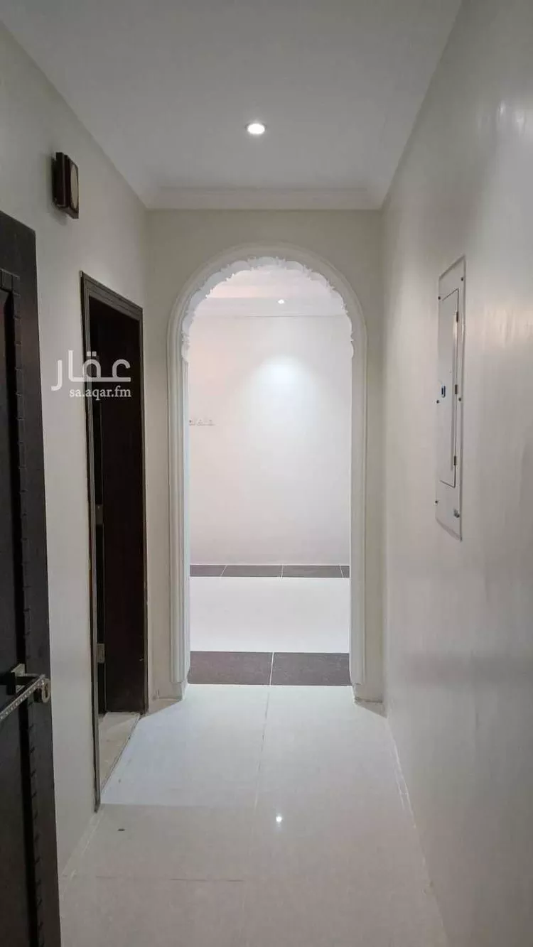 شقة للإيجار في شارع يحيى بن اسحاق, حي الصفاء, مدينة جدة, منطقة مكة المكرمة صورة 2