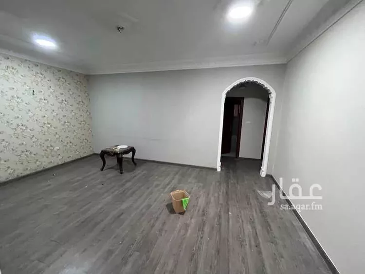 شقة للإيجار في شارع عبدالله ابن عامر, حي المروة, مدينة جدة, منطقة مكة المكرمة