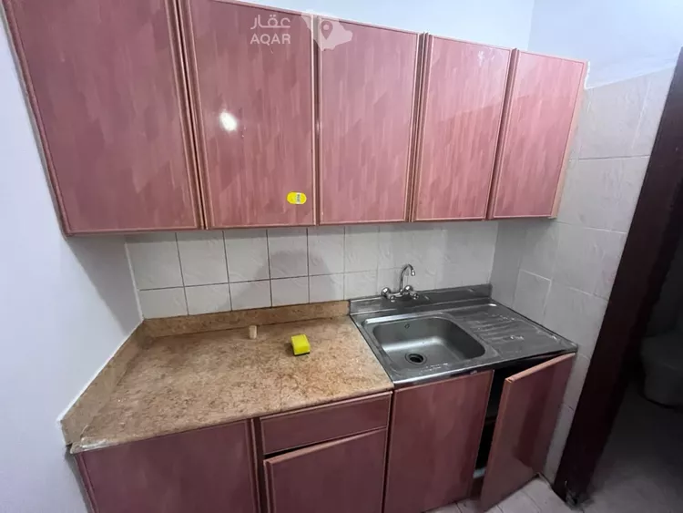 غرفة للإيجار في شارع عبدالله ابن عامر, حي المروة, مدينة جدة, منطقة مكة المكرمة صورة 3