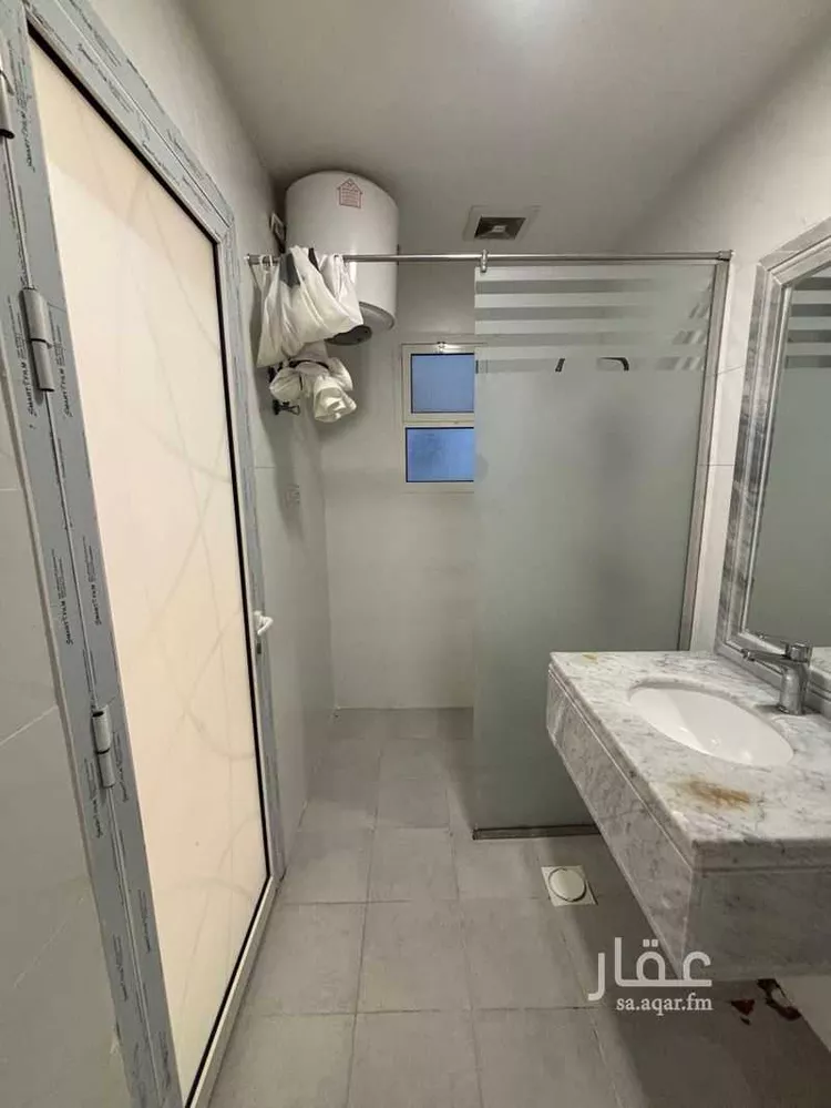 شقة للبيع في شارع الإمام محمد بن عبدالوهاب ، حي الندى ، الدمام ، الدمام 1 صورة