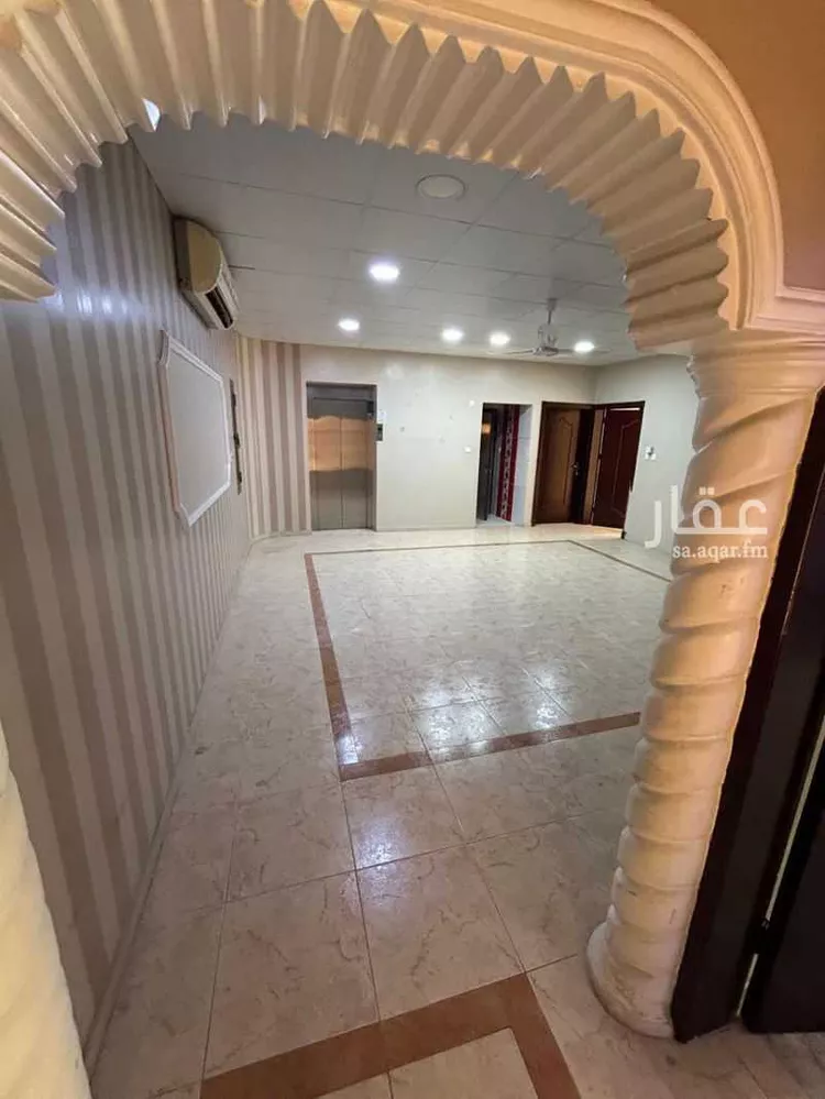 فيلا للبيع في شارع الشوري, حي العقربية, مدينة الخبر, المنطقة الشرقية صورة 3