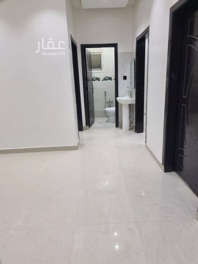 شقة للإيجار في شارع محمد بن عبدالواحد الطبري, حي الرمال, مدينة الرياض, منطقة الرياض