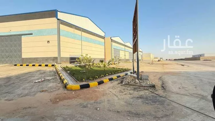 مستودع للإيجار في شارع حاطب الأسدي, حي الغنامية, مدينة الرياض, منطقة الرياض صورة 2