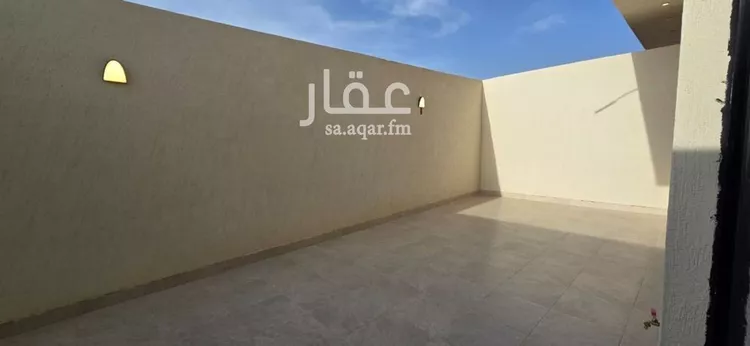 Floor for Sale in Riyadh Tuwaiq 12