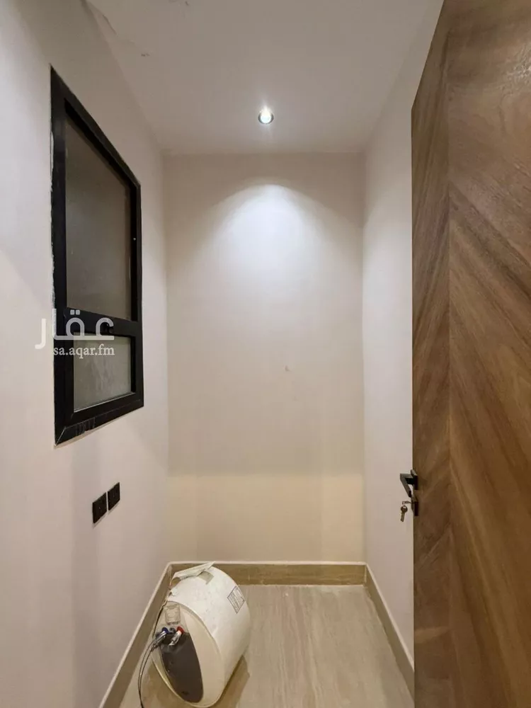 Floor for Sale in Riyadh Tuwaiq صورة 5