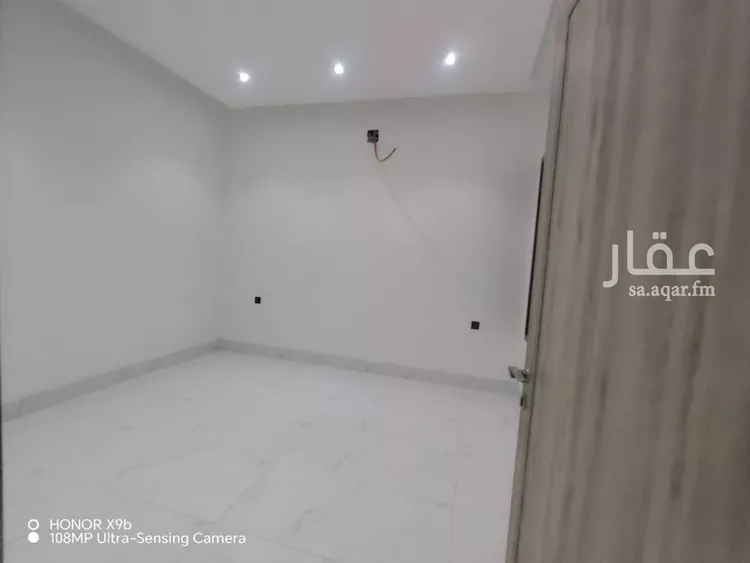 Floor for Sale in Riyadh Al Uraija Al Gharbiyah 8