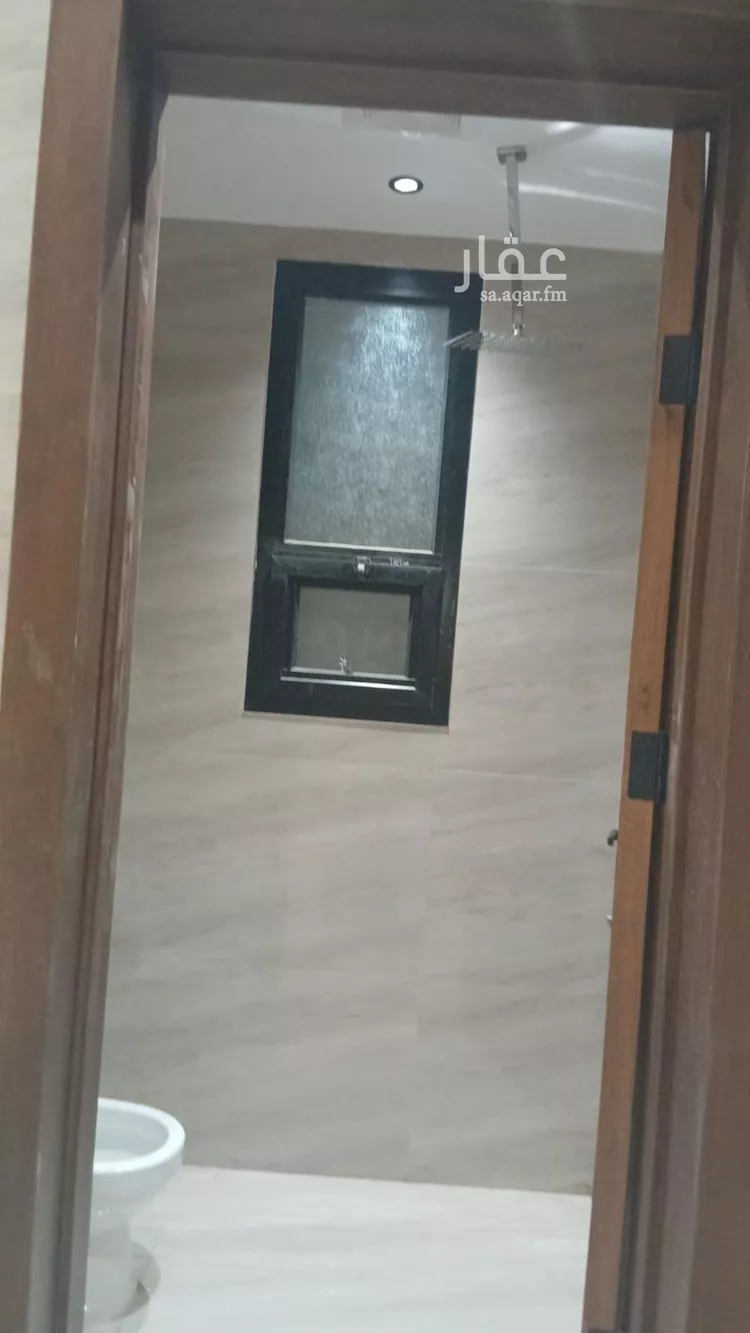 Floor for Sale in Riyadh Dirab 14