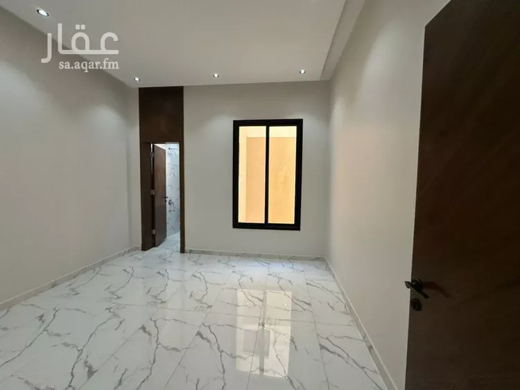 Floor for Sale in Riyadh Tuwaiq 8