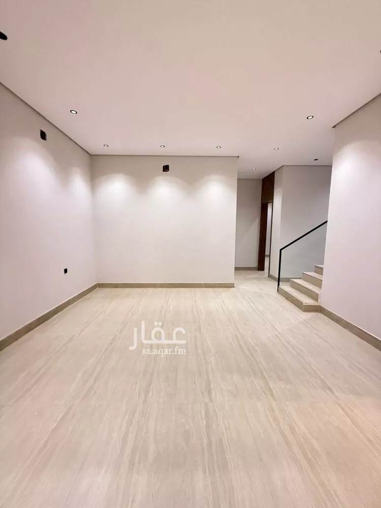 Floor for Sale in Riyadh Tuwaiq صورة 3