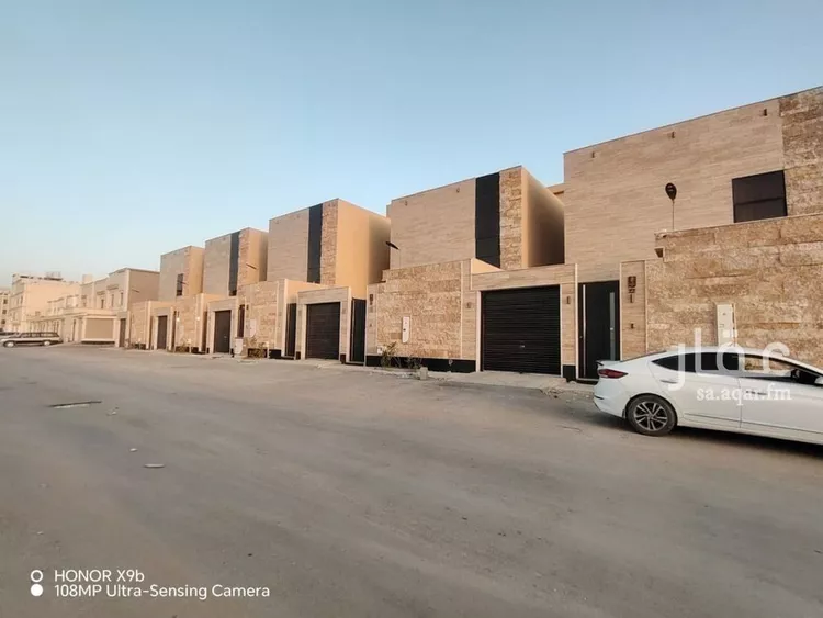 Floor for Sale in Riyadh Tuwaiq