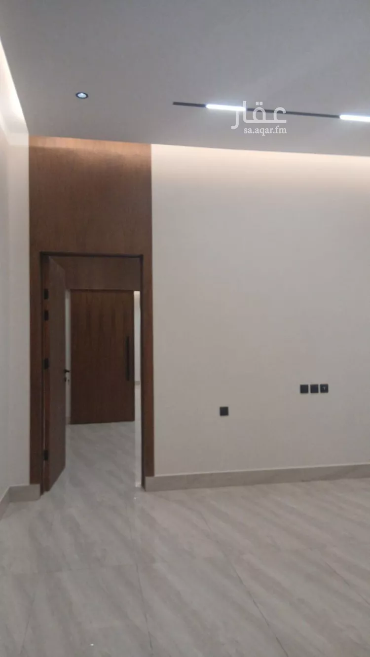 Floor for Sale in Riyadh Dirab 6