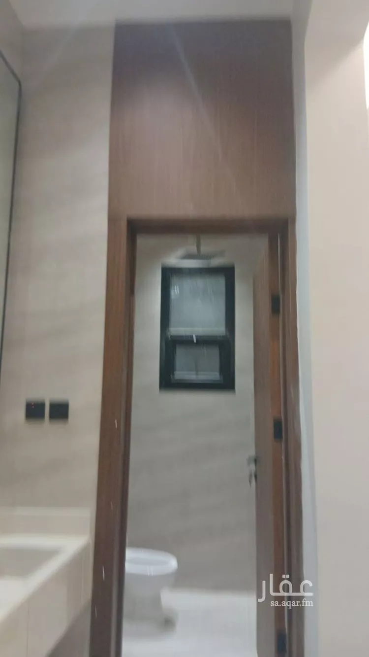 Floor for Sale in Riyadh Dirab 21