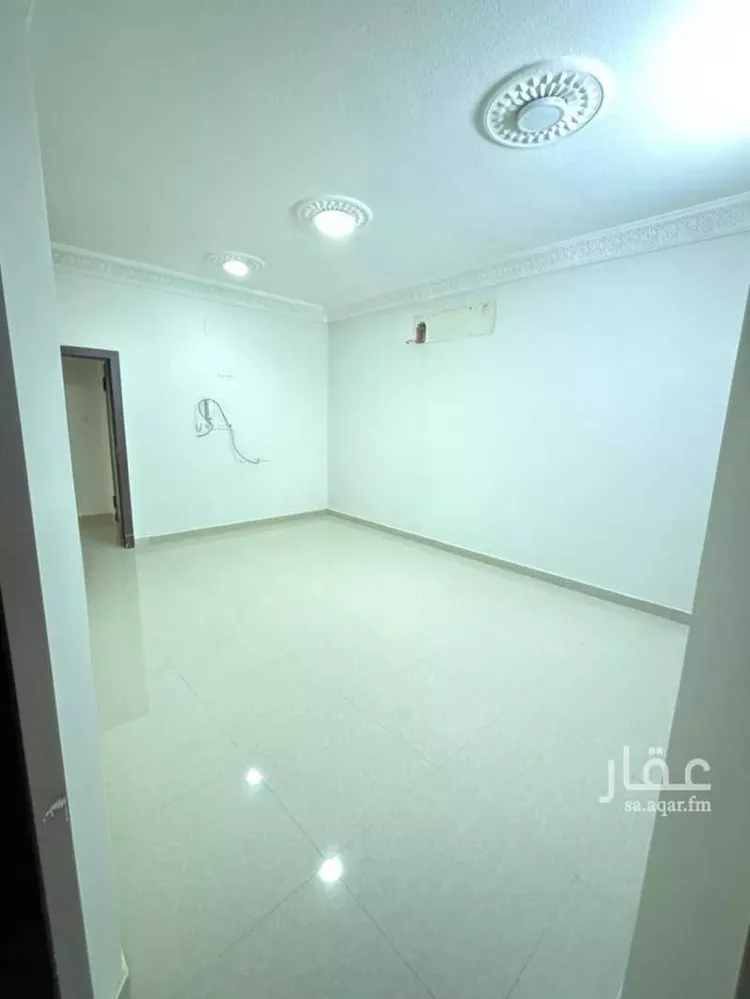 فيلا للإيجار في شارع حراء, حي ظهرة لبن, مدينة الرياض, منطقة الرياض صورة 2