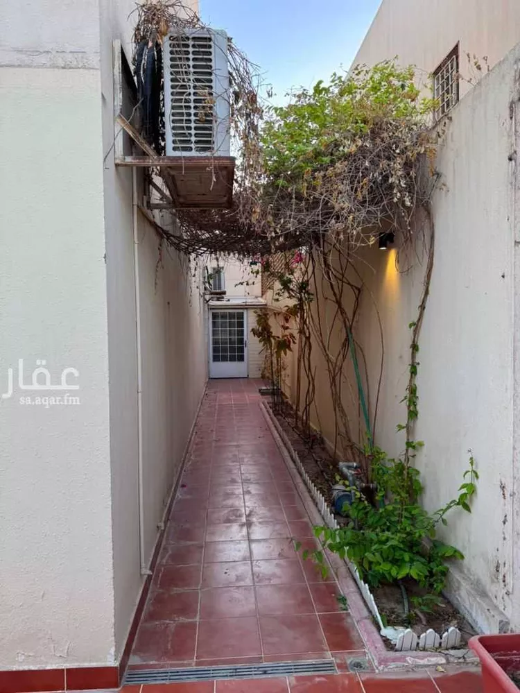 فيلا للبيع في شارع الكريمي, حي التعاون, مدينة الرياض, منطقة الرياض صورة 4