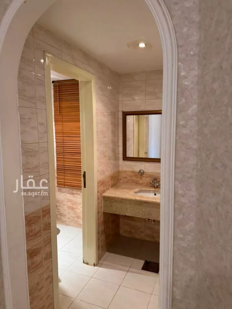 فيلا للبيع في شارع الكريمي, حي التعاون, مدينة الرياض, منطقة الرياض صورة 2