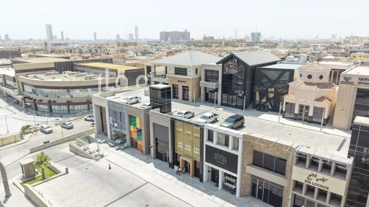 محل للإيجار في شارع الطريق الدائري الشمالي, حي النخيل, مدينة الرياض, منطقة الرياض 6