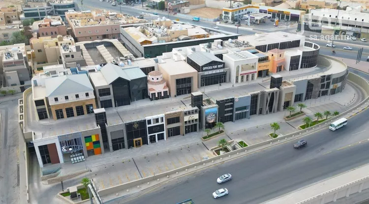 محل للإيجار في شارع الطريق الدائري الشمالي, حي النخيل, مدينة الرياض, منطقة الرياض صورة 2