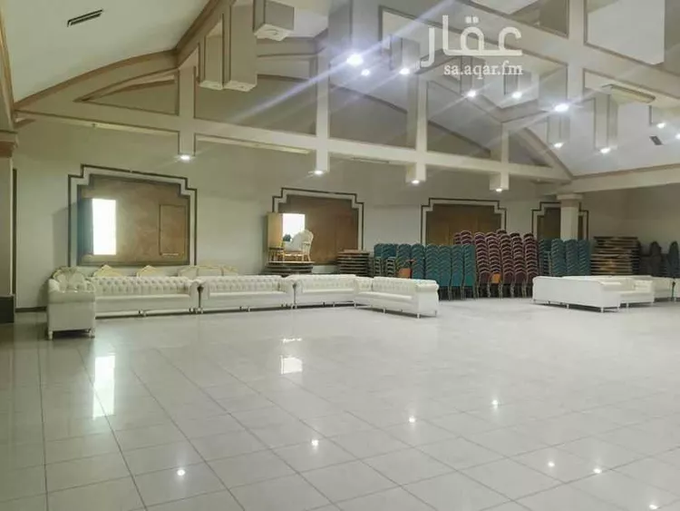 عمارة للإيجار في شارع الامير فيصل بن بندر, حي المنتزة الغربي, مدينة بريدة, منطقة القصيم صورة 2