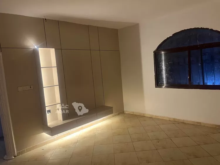 Floor for Rent in Riyadh Al Aziziyah صورة 2