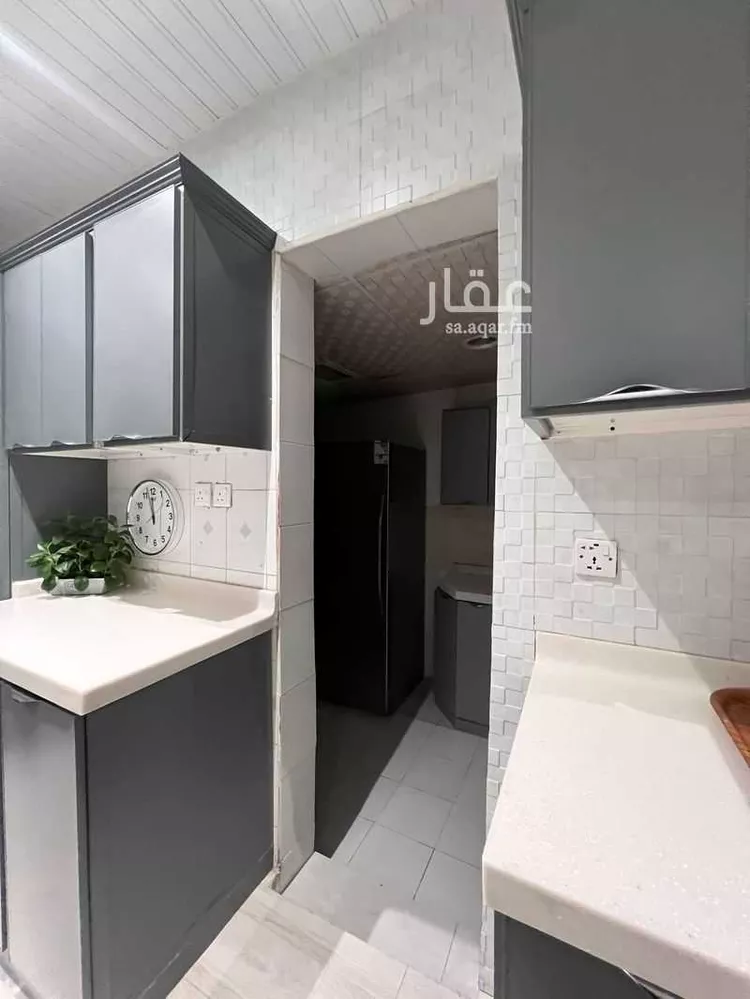 فيلا للبيع في شارع تميم الدارى, حي شبرا, مدينة الرياض, منطقة الرياض 1 صورة