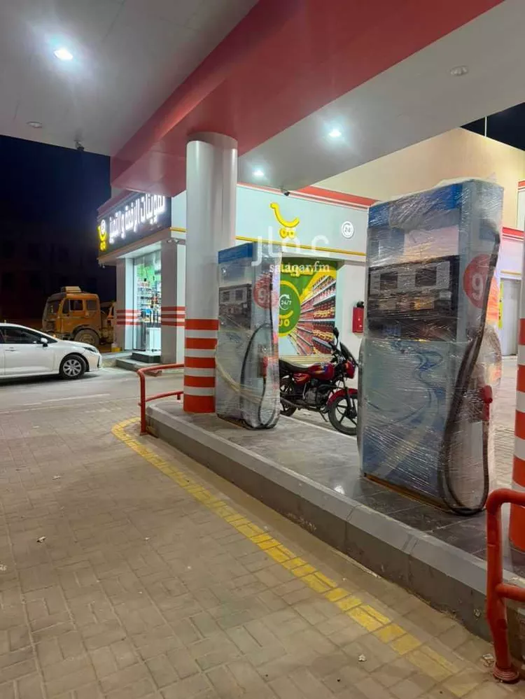 محطة للإيجار في شارع ربيعة بن عامر بن بجاد, حي العارض, مدينة الرياض, منطقة الرياض صورة 2