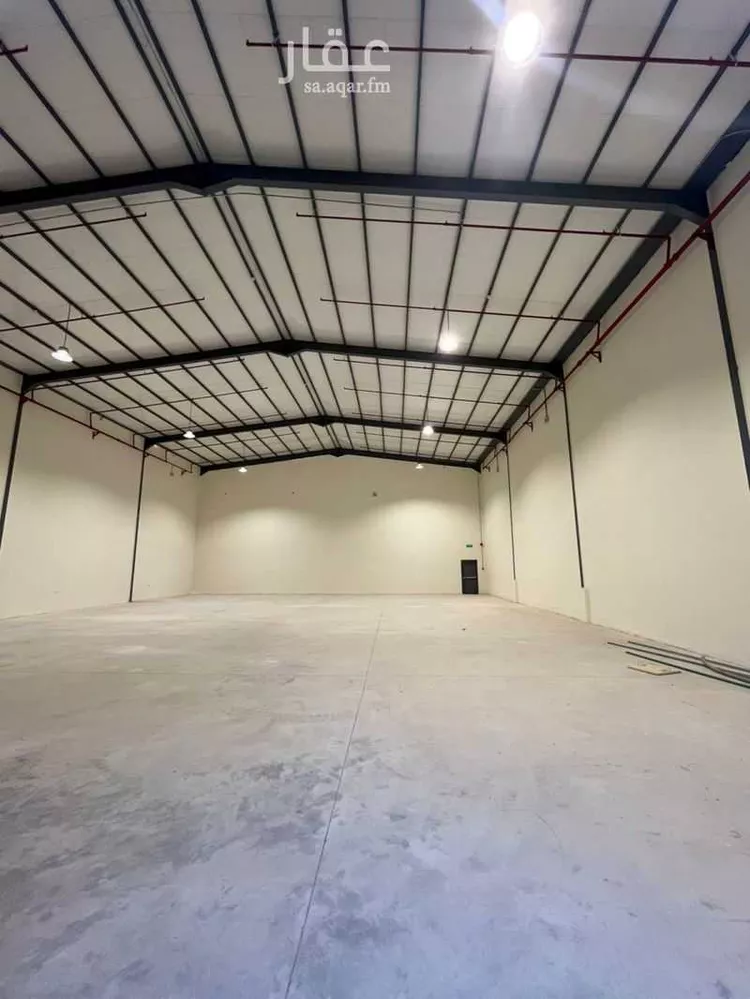 مستودع للإيجار في شارع السليف, حي طيبة, مدينة الرياض, منطقة الرياض
