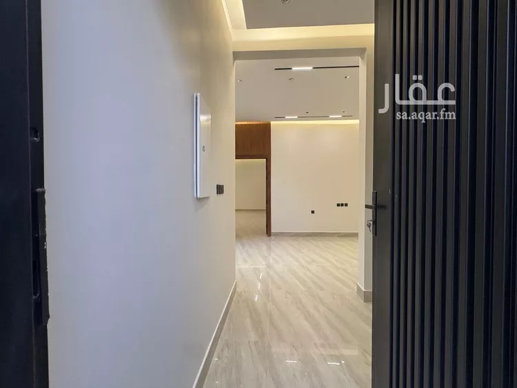 دور للبيع في شارع الحريق, حي ديراب, مدينة الرياض, منطقة الرياض صورة 2