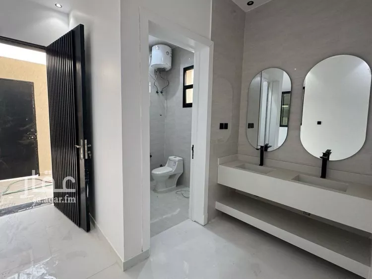 فيلا للبيع في شارع حرة الحجرة, حي الجنادرية, مدينة الرياض, منطقة الرياض صورة 4