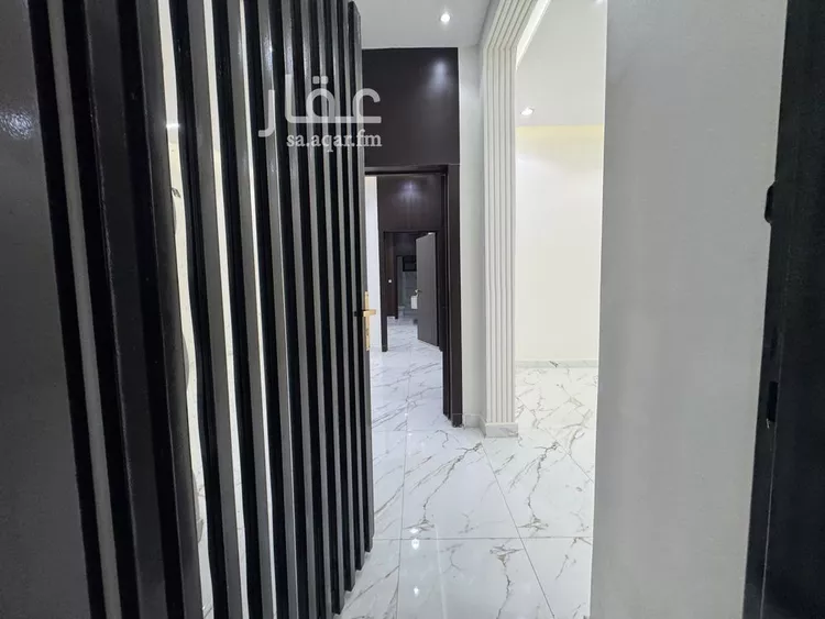 فيلا للبيع في شارع يحيى بن أبي المعالي, حي العريجاء الغربي, مدينة الرياض, منطقة الرياض صورة 3