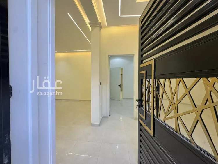 فيلا للبيع في شارع البحيرات, حي العريجاء الغربي, مدينة الرياض, منطقة الرياض صورة 4