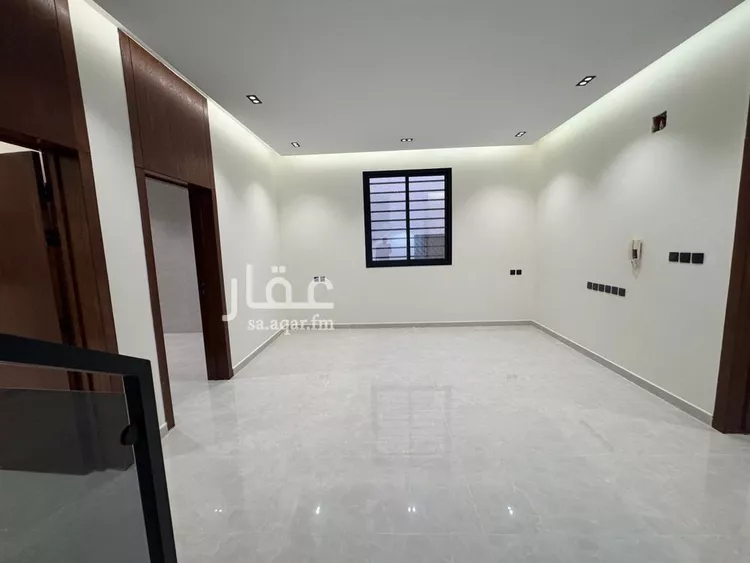 دور للبيع في شارع زياد الباهلي, حي العوالي, مدينة الرياض, منطقة الرياض صورة 5