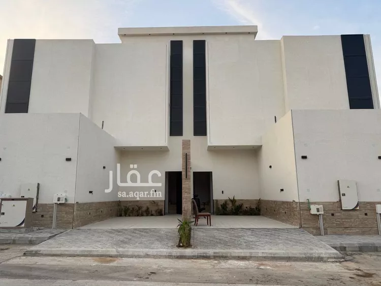 دور للبيع في شارع القلاع, حي بدر, مدينة الرياض, منطقة الرياض