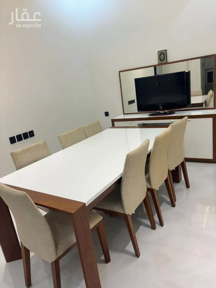 فيلا للإيجار في شارع قطر بن خليفة, حي العريجاء الأوسط, مدينة الرياض, منطقة الرياض صورة 3