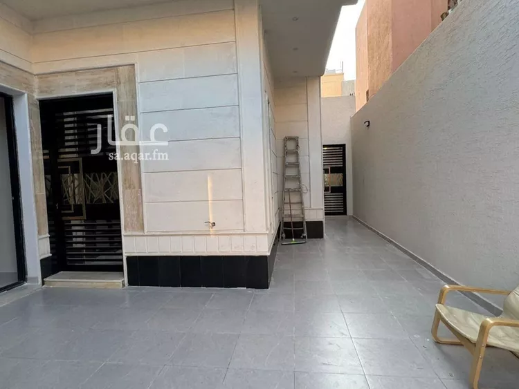 فيلا للبيع في شارع البحيرات, حي العريجاء الغربي, مدينة الرياض, منطقة الرياض صورة 3