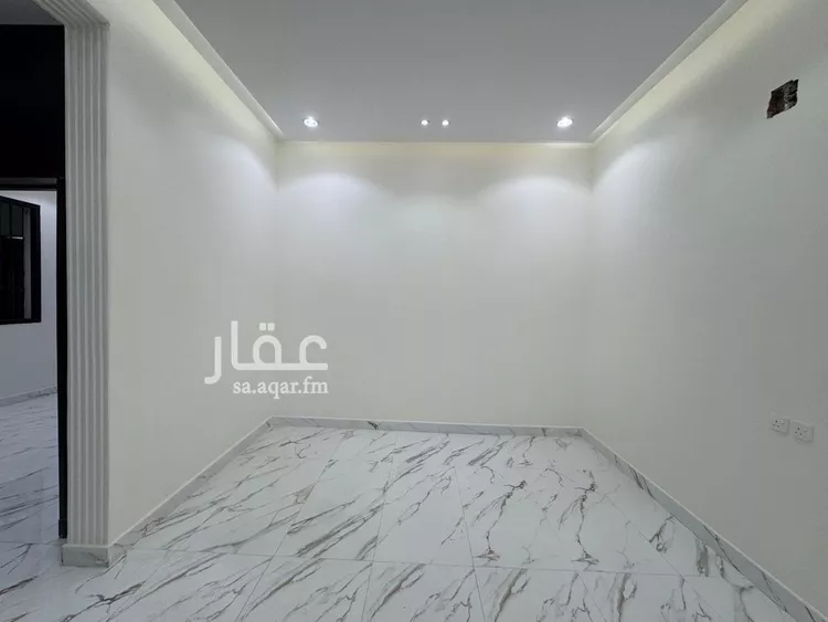 فيلا للبيع في شارع يحيى بن أبي المعالي, حي العريجاء الغربي, مدينة الرياض, منطقة الرياض صورة 5