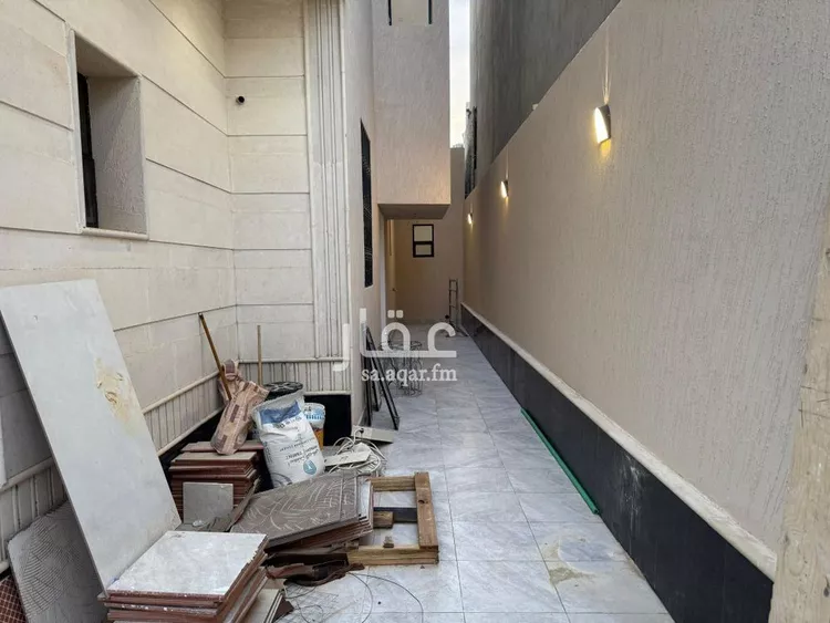 فيلا للبيع في شارع وادي زيمر, حي العريجاء الغربي, مدينة الرياض, منطقة الرياض صورة 2
