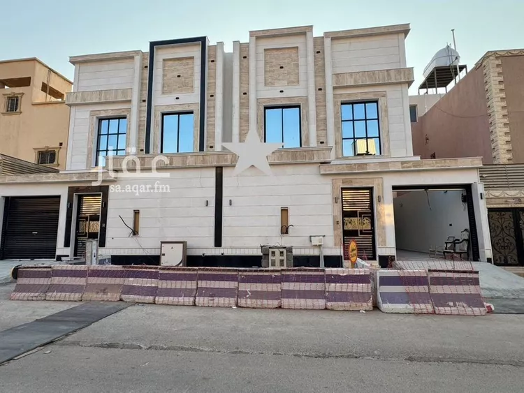 فيلا للبيع في شارع البحيرات, حي العريجاء الغربي, مدينة الرياض, منطقة الرياض