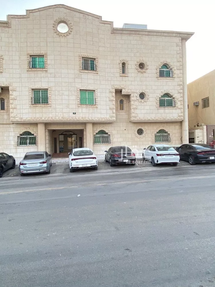 شقة للإيجار في شارع جرير بن عبدالله البجلي, حي مغرزات, مدينة الرياض, منطقة الرياض