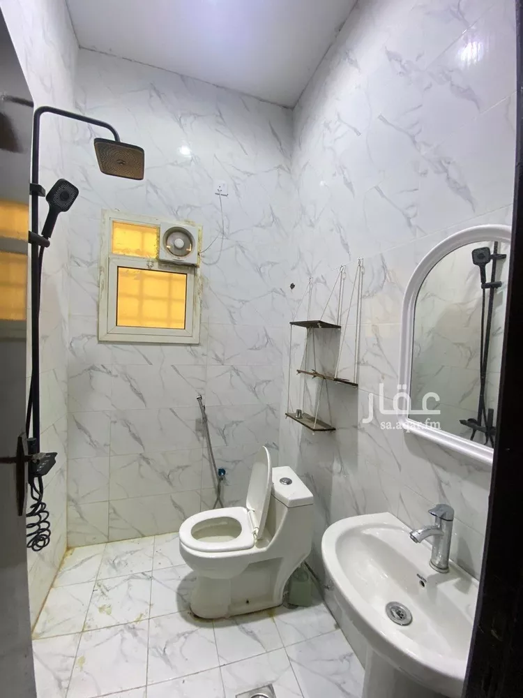 شقة للإيجار في شارع زيد البغدادي, حي الوزارات, مدينة الرياض, منطقة الرياض صورة 2